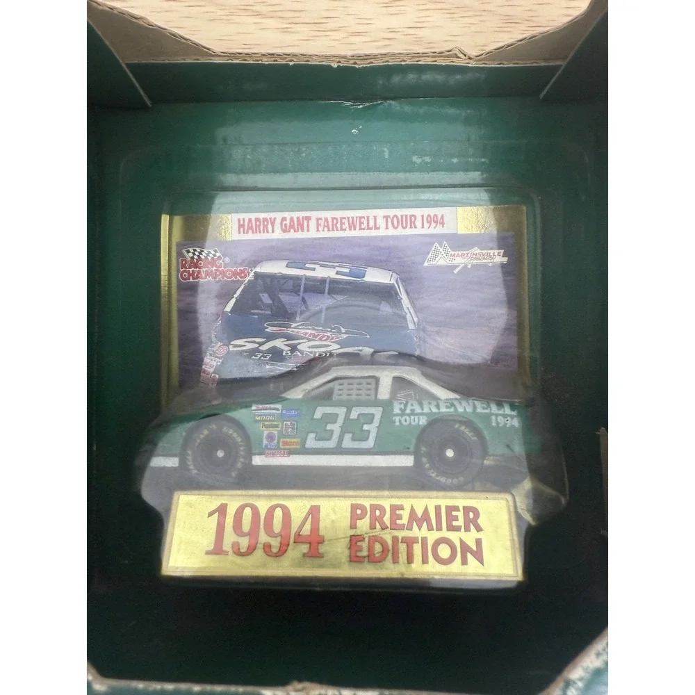 1994 HARRY GANT Farewell Tour #33‎ 1:64, Limited Ed, Rough-Martinsville #53